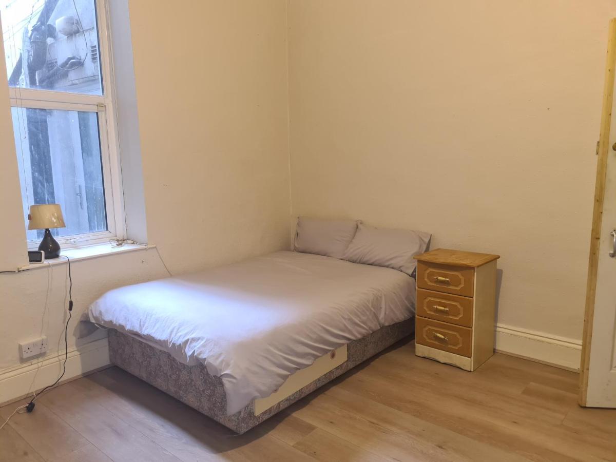 One Bedroom Apartment Dublin Exterior foto